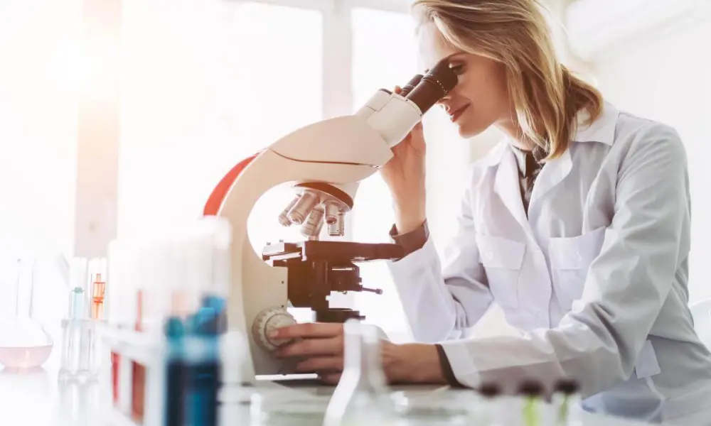 Diagnostik bei unerf&uuml;lltem Kinderwunsch - Bestimmung des Hormonstatus bei Frauen